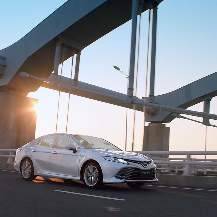 【巅峰试驾】全新第八代凯美瑞