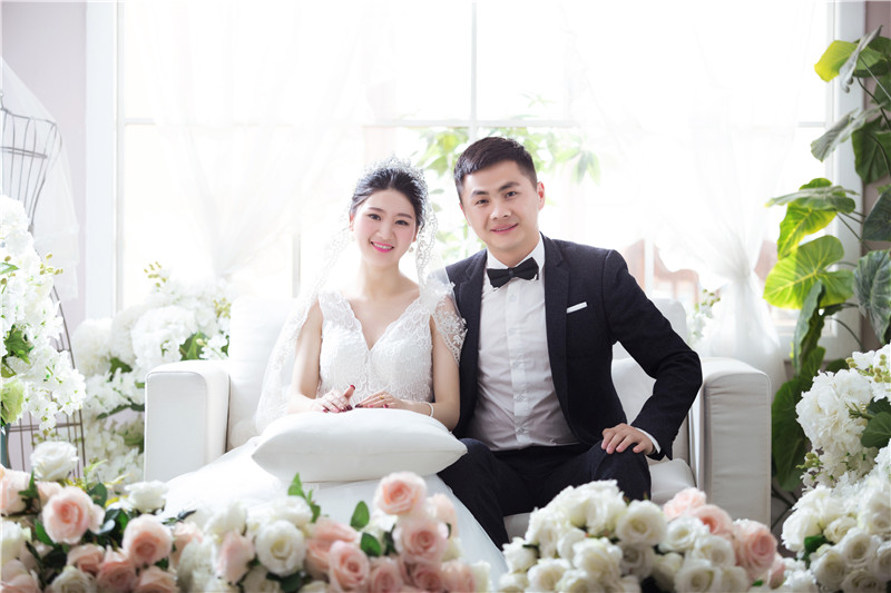 搜索常州馨雅家具