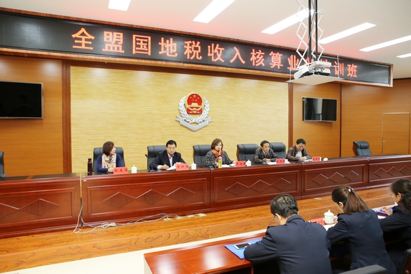 深度融合 共育人才