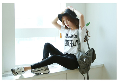 天虹上新单品--rock roowen郭菲儿生日派对邀请函牛仔烧烤卡莱曼菲