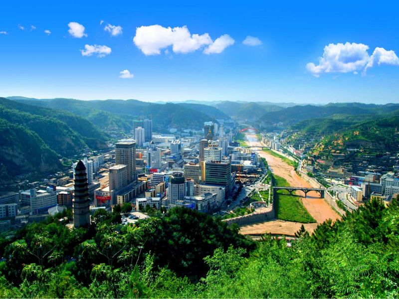 喜迎十九大特别节目《追赶超越看今朝》今天走进延安